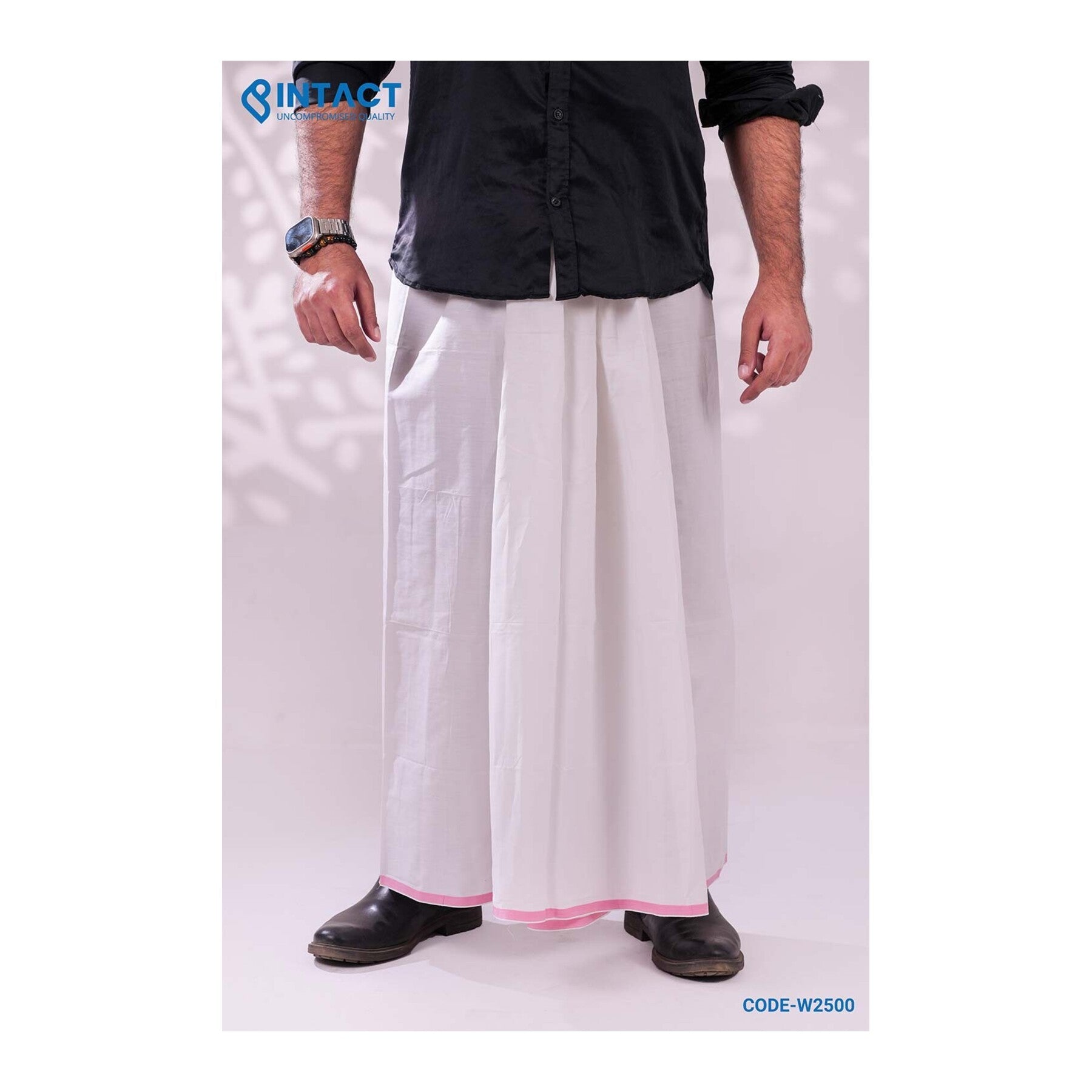 Intact Luxurious White Color Lungi product photo 3