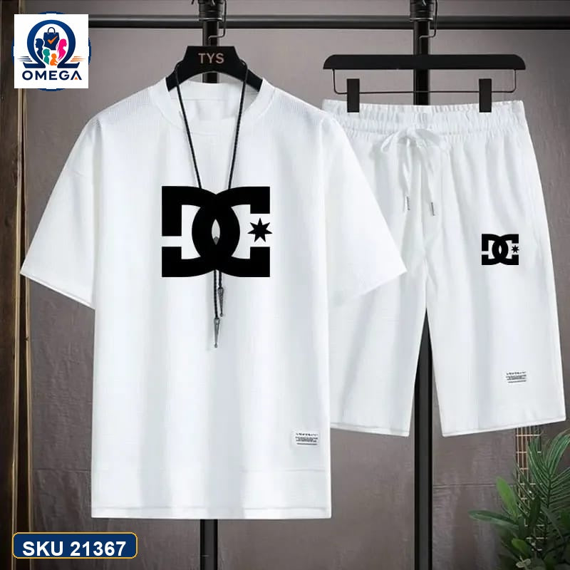 Mash T-Shirt and Shorts Combo White DC Star Logo product photo | OmegaBD